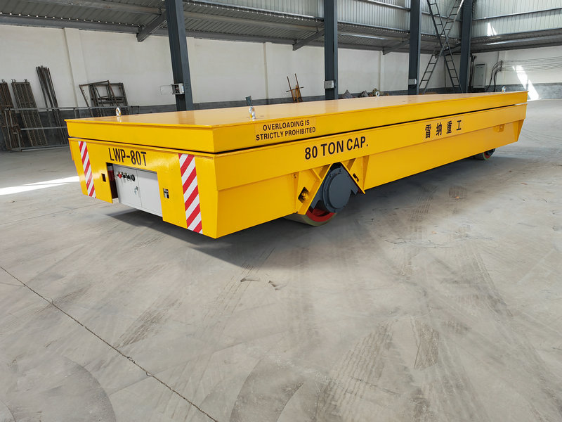 80 Tonnen Heavy Duty Hydraulic Lifting Trackless Cart